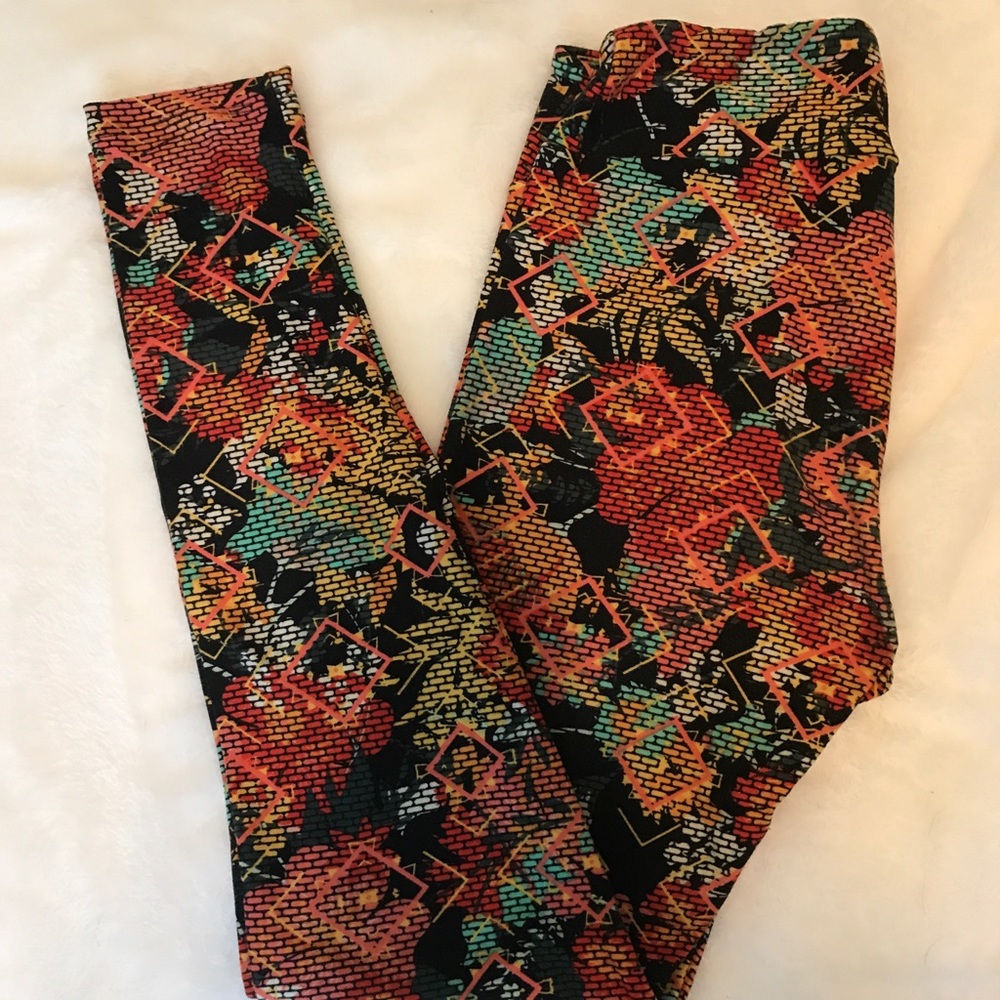 LulaRoe One Size Leggings